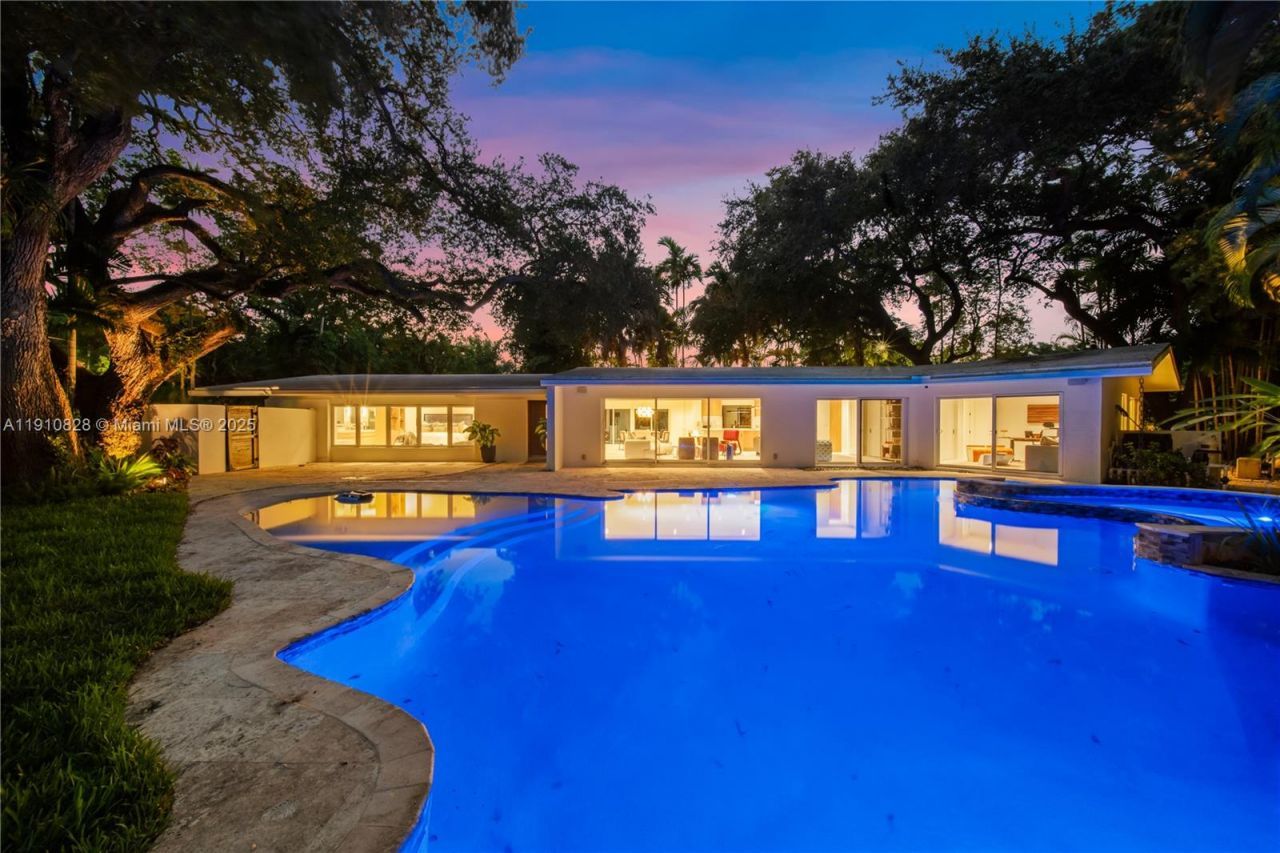 1075 NE 99th St, Miami Shores, FL 33138 Photo