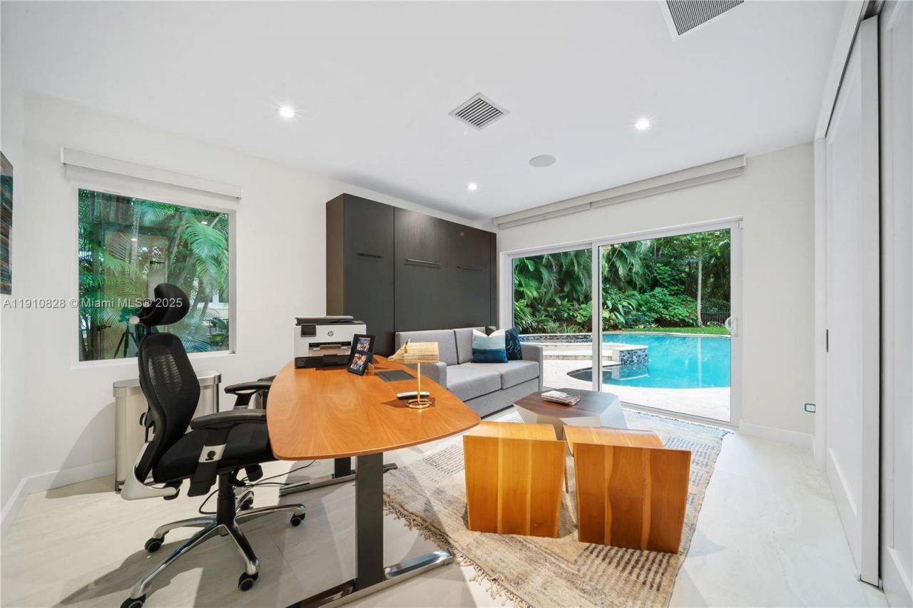 1075 NE 99th St, Miami Shores, FL 33138 Photo