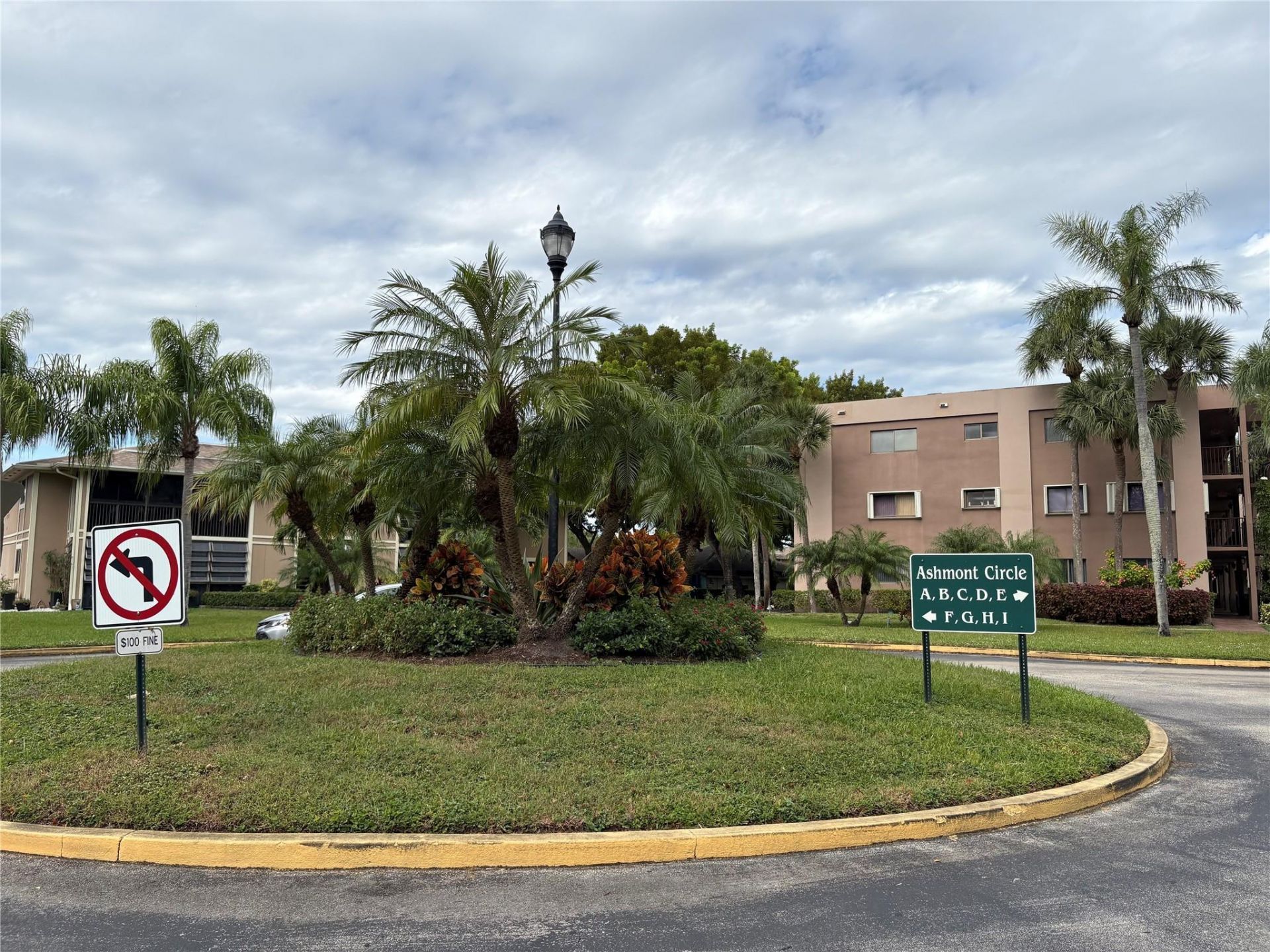 7322 Ashmont Cir, Unit 7322, Tamarac, FL 33321 Photo