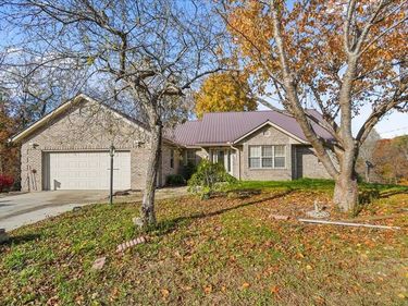 189 Stephens Farm Road, Whitley City, KY 42653