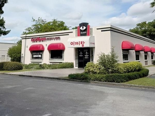 7225 W OKALAND PARD BLVD, Lauderhill, FL 33313