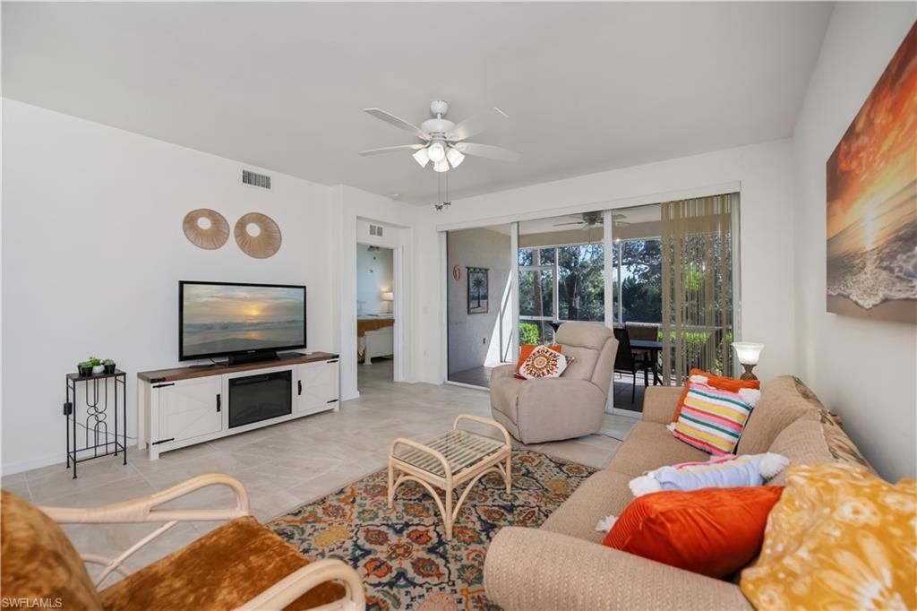 10109 Colonial Country Club Blvd, Unit 2404, Fort Myers, FL 33913 Photo