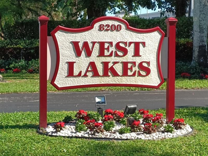 8128 South Street, Boca Raton, FL 33433 Photo