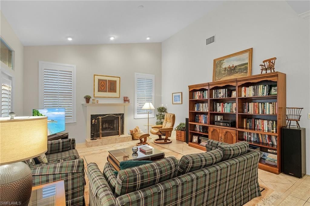 15661 Fiddlesticks Blvd, Fort Myers, FL 33912 Photo