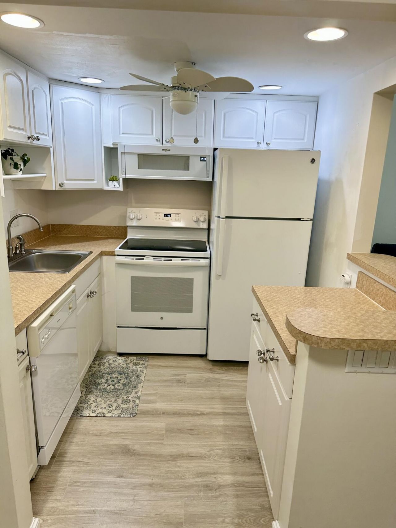 210 Horizons Street E, Unit 106, Boynton Beach, FL 33435 Photo