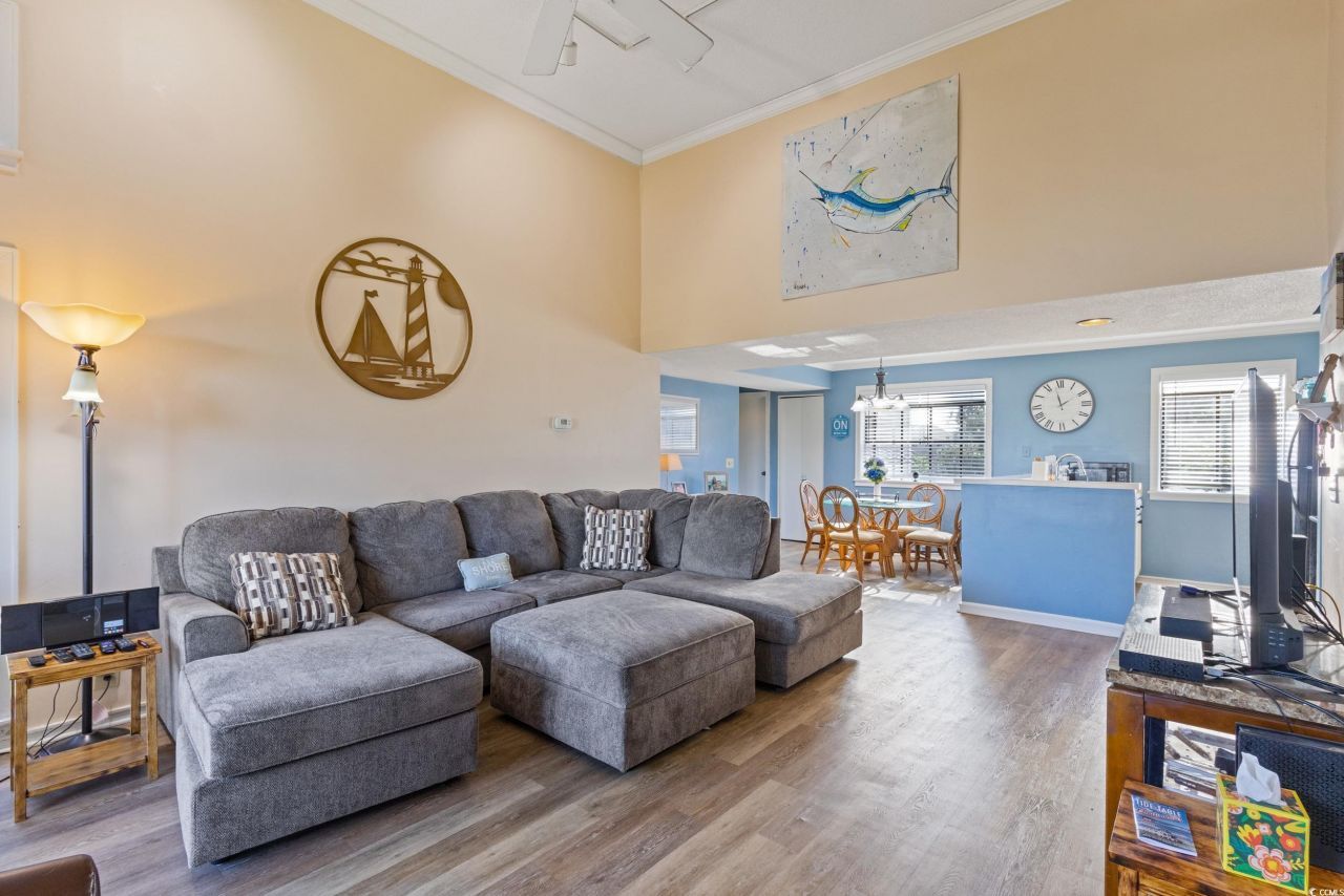 1025 Plantation Dr. Photo 14