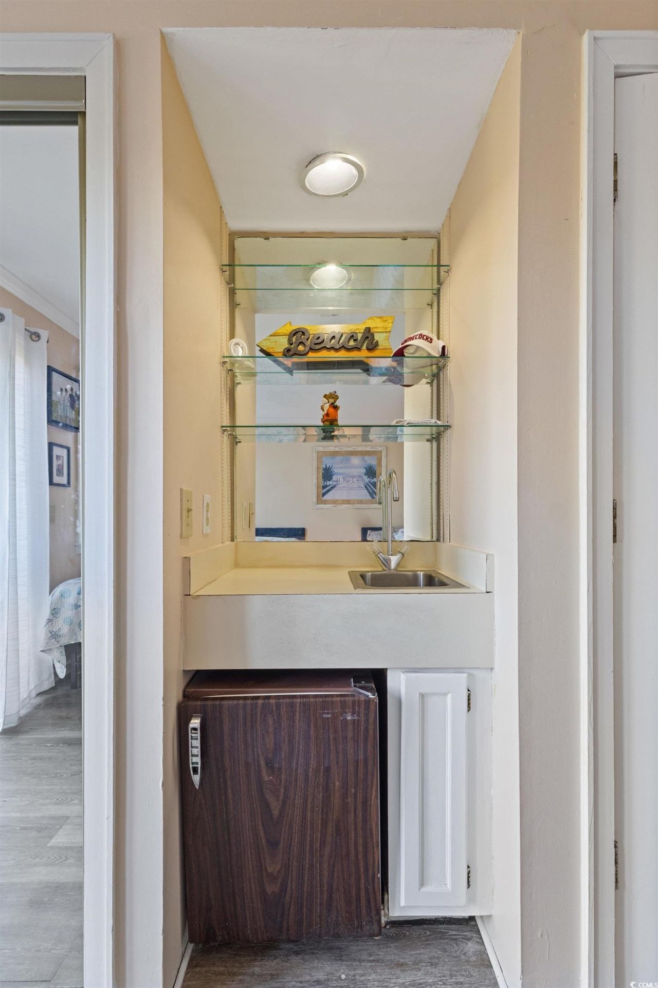 1025 Plantation Dr. Photo 23