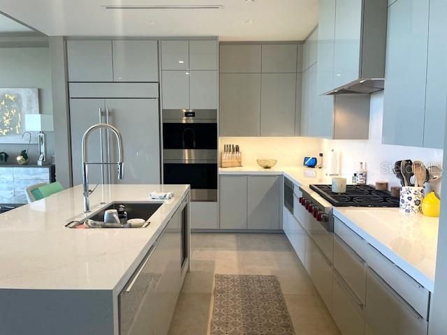 1581 Gulf Of Mexico Drive, Unit 307, Longboat Key, FL 34228 Photo