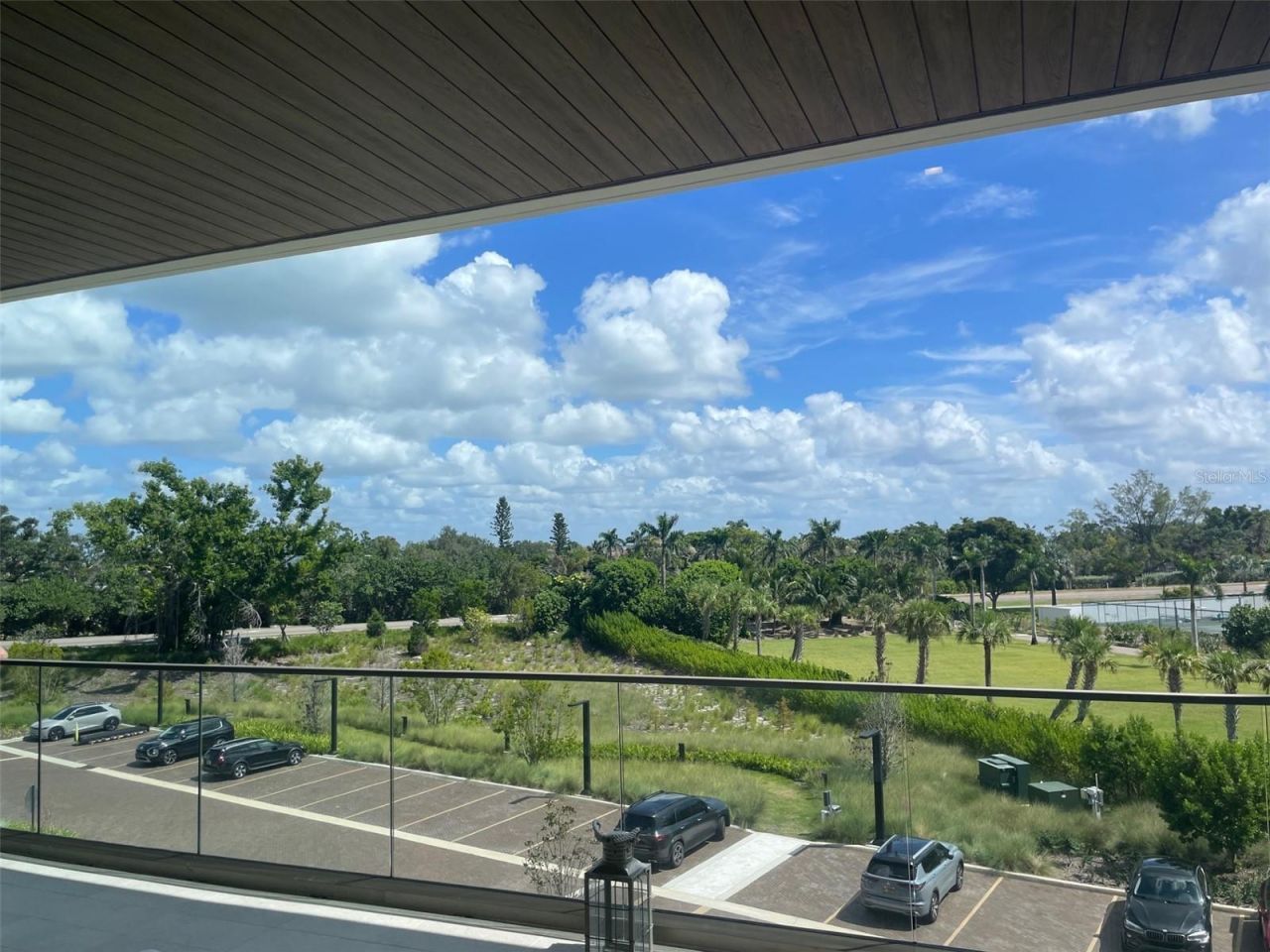 1581 Gulf Of Mexico Drive, Unit 307, Longboat Key, FL 34228 Photo