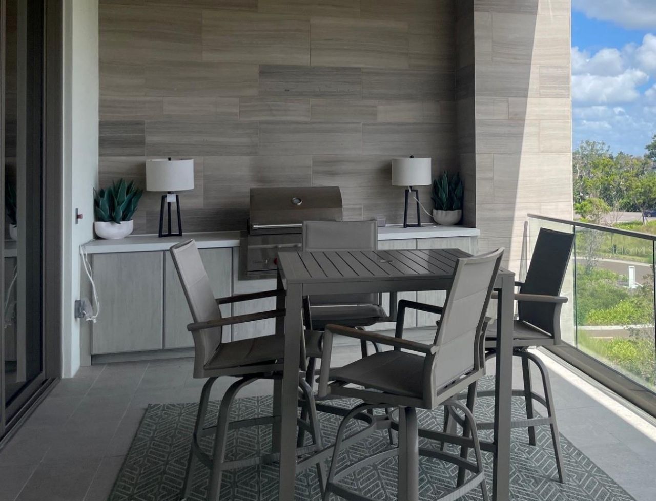 1581 Gulf Of Mexico Drive, Unit 307, Longboat Key, FL 34228 Photo