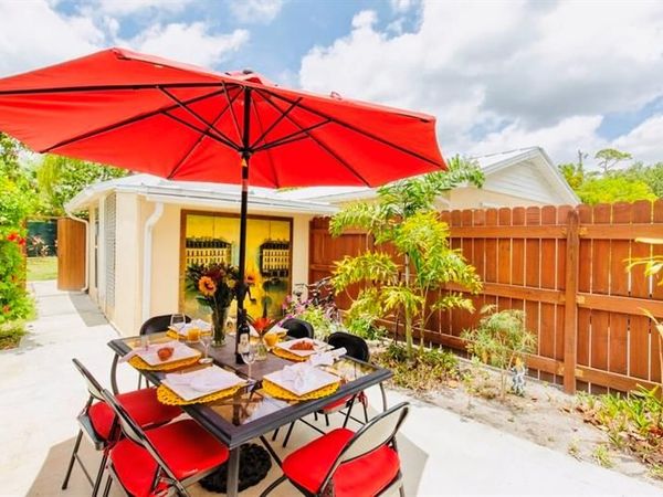 279 Hach Lane, West Palm Beach, FL 33415