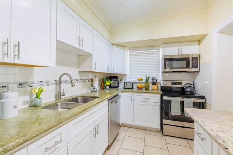 279 Hach Lane, West Palm Beach, FL 33415 Photo