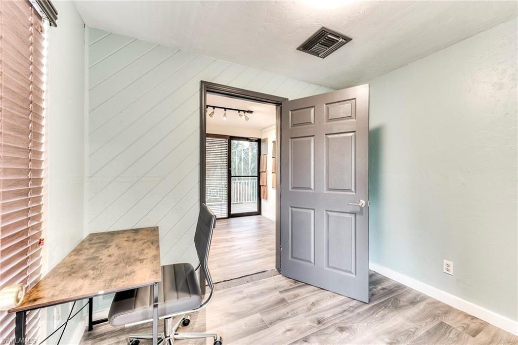 1149 Periwinkle Way , Unit 2, Sanibel, FL 33957 Photo