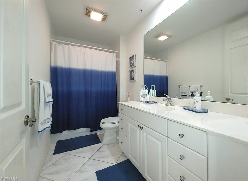 400 Flagship Dr, Unit 704, Naples, FL 34108 Photo