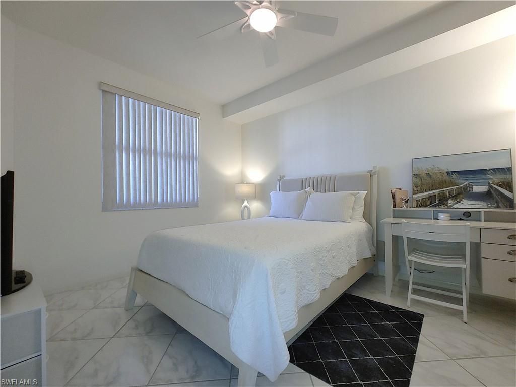 400 Flagship Dr, Unit 704, Naples, FL 34108 Photo