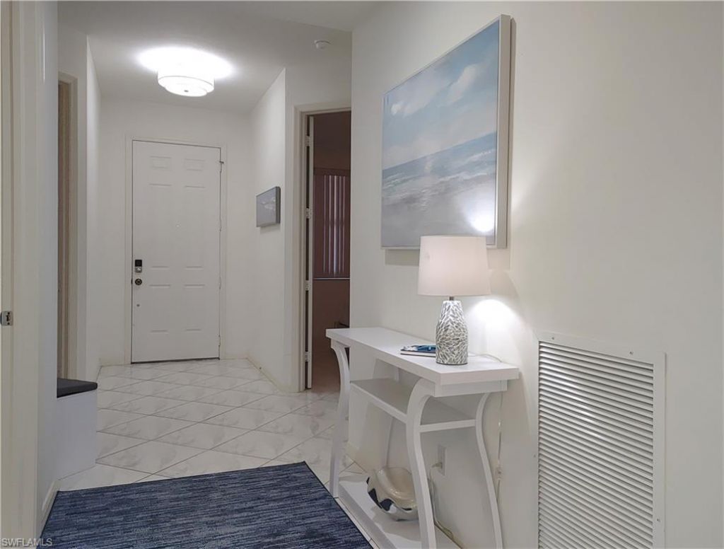 400 Flagship Dr, Unit 704, Naples, FL 34108 Photo