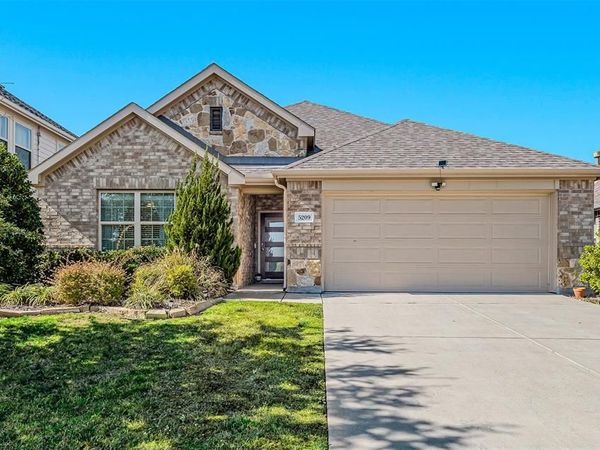 5209 Mills Drive, Forney, TX 75126