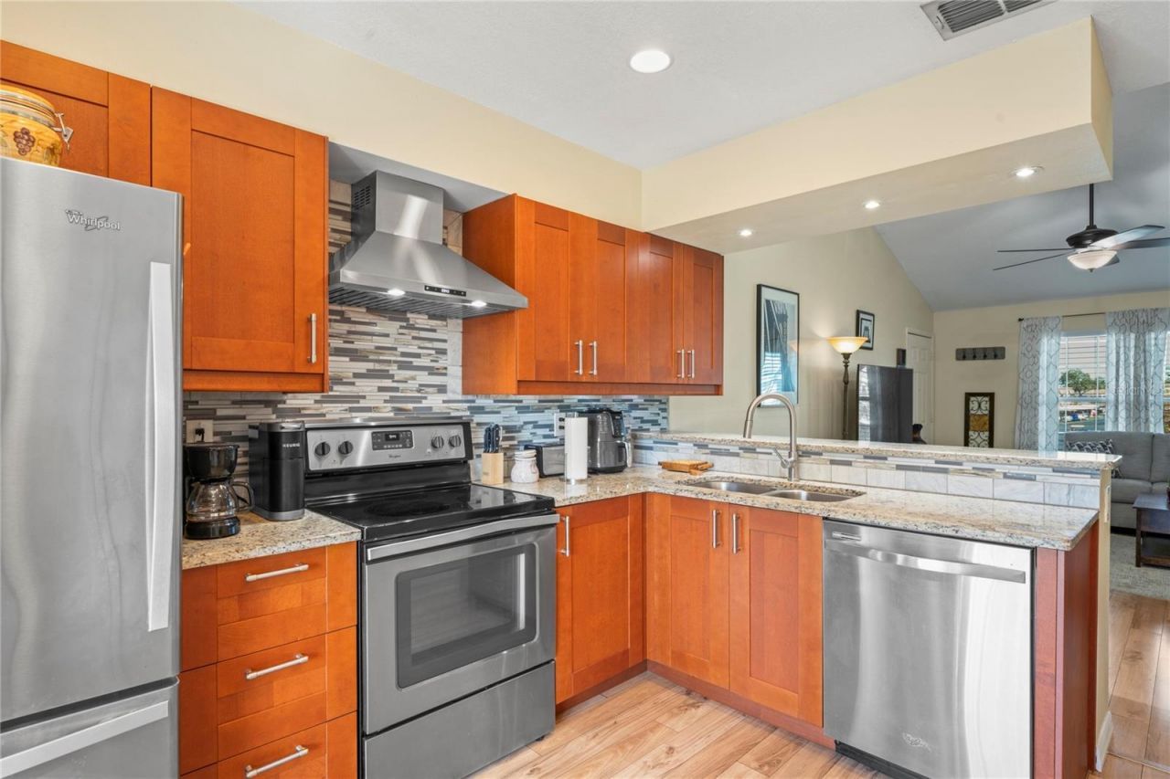 6424 Spring Flower Drive, Unit 24, New Port Richey, FL 34653 Photo