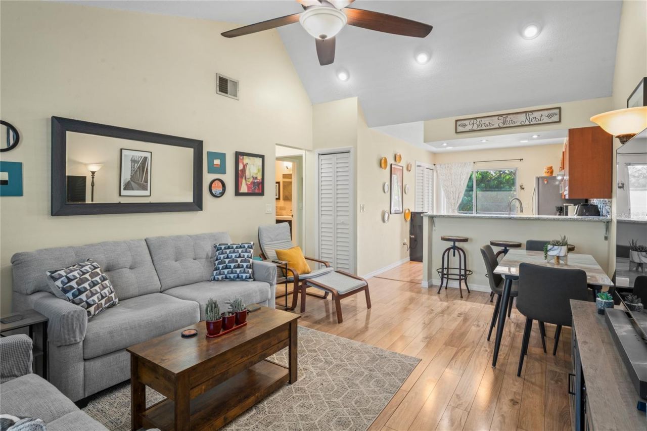 6424 Spring Flower Drive, Unit 24, New Port Richey, FL 34653 Photo