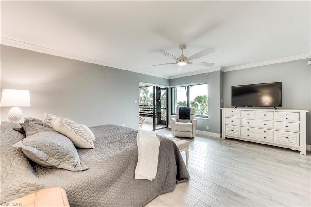 1605 Middle Gulf Dr, Unit 115, Sanibel, FL 33957 Photo