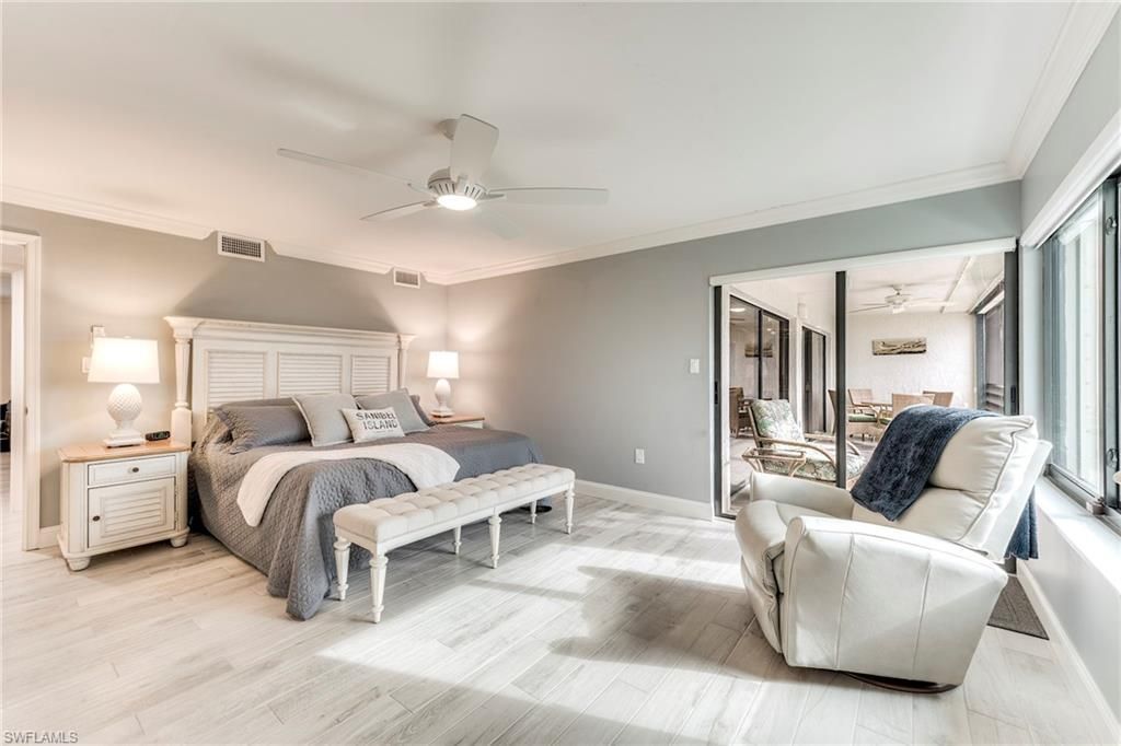 1605 Middle Gulf Dr, Unit 115, Sanibel, FL 33957 Photo