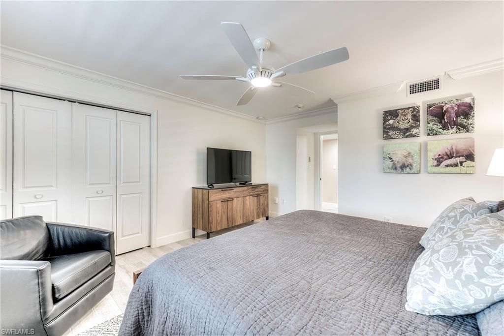 1605 Middle Gulf Dr, Unit 115, Sanibel, FL 33957 Photo