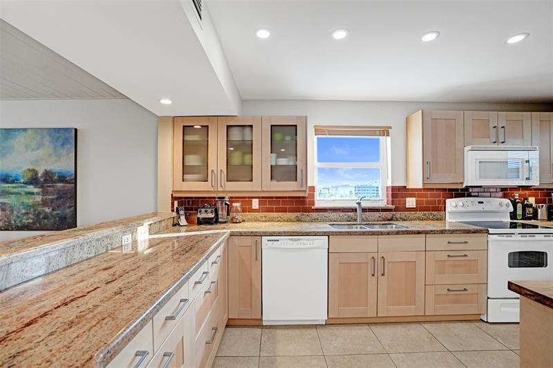 4636 El Mar Drive, Unit 601, Lauderdale by the Sea, FL 33308 Photo