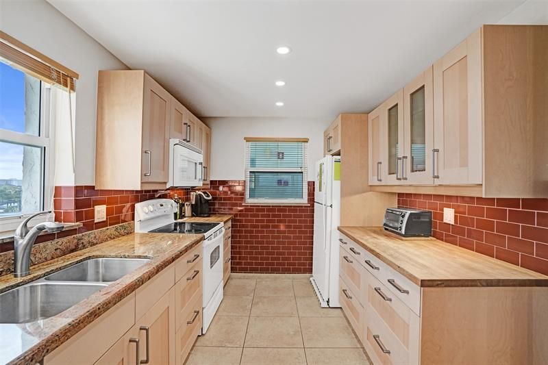 4636 El Mar Drive, Unit 601, Lauderdale by the Sea, FL 33308 Photo