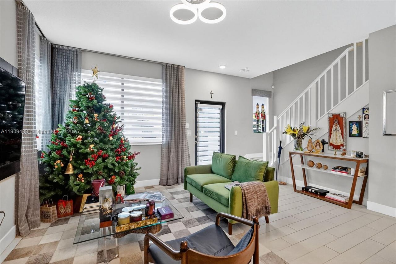 4740 NW 84th Ave, Doral, FL 33166 Photo