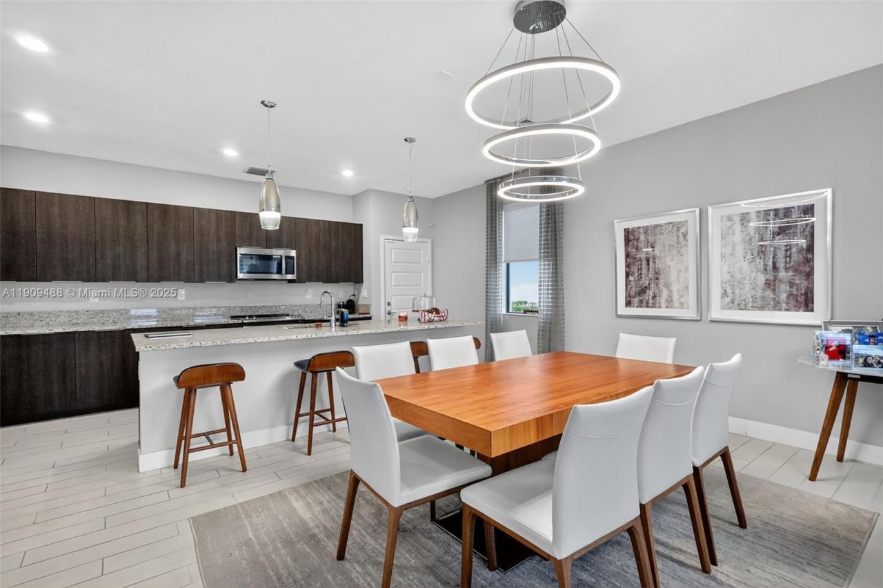 4740 NW 84th Ave, Doral, FL 33166 Photo