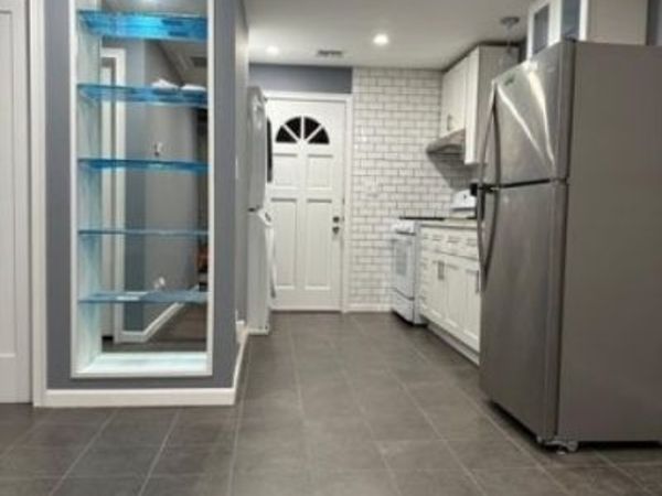 16 Mount Arlington Rd, Roxbury, NJ 07852