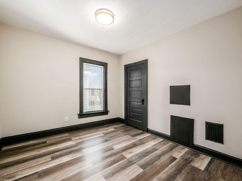 1633-1635 E Greenway Avenue, Columbus, OH 43203 Photo 18