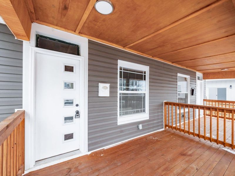 1633-1635 E Greenway Avenue, Columbus, OH 43203 Photo 2