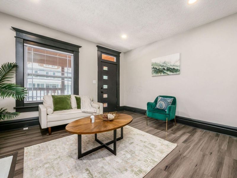 1633-1635 E Greenway Avenue, Columbus, OH 43203 Photo 6