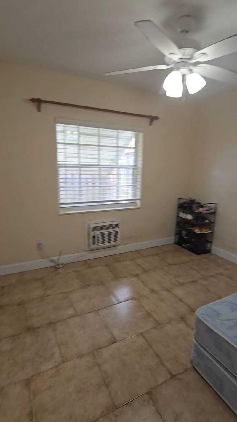 1435 NE 182nd Street, North Miami Beach, FL 33162 Photo