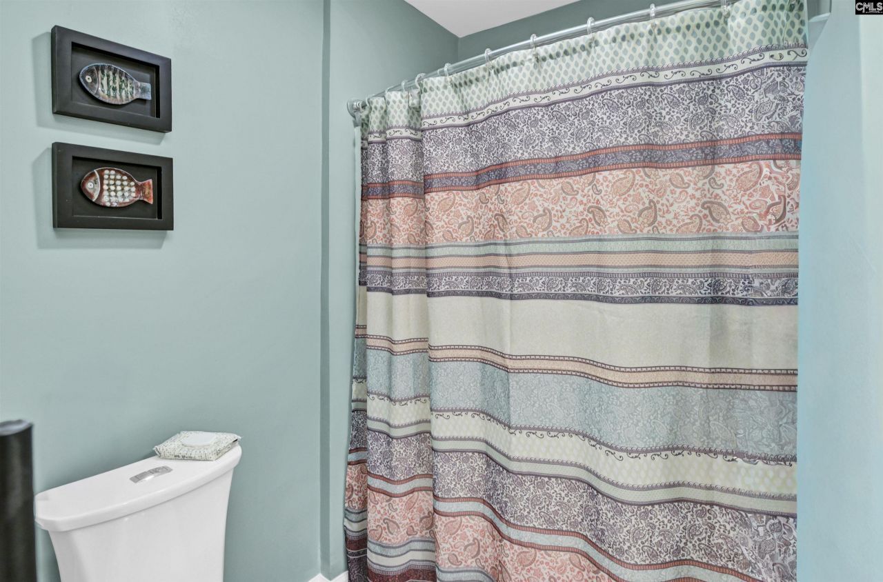 707 Holland Avenue Photo 29