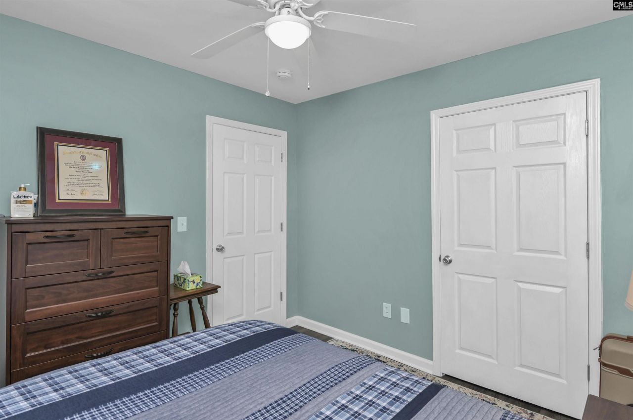 707 Holland Avenue Photo 31