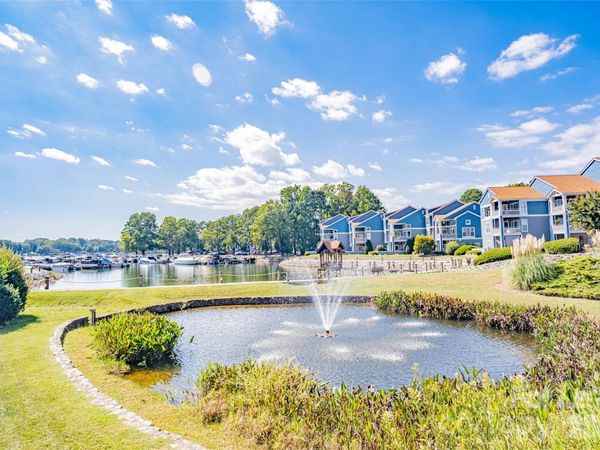 1125 Torrence Circle, Davidson, NC 28036