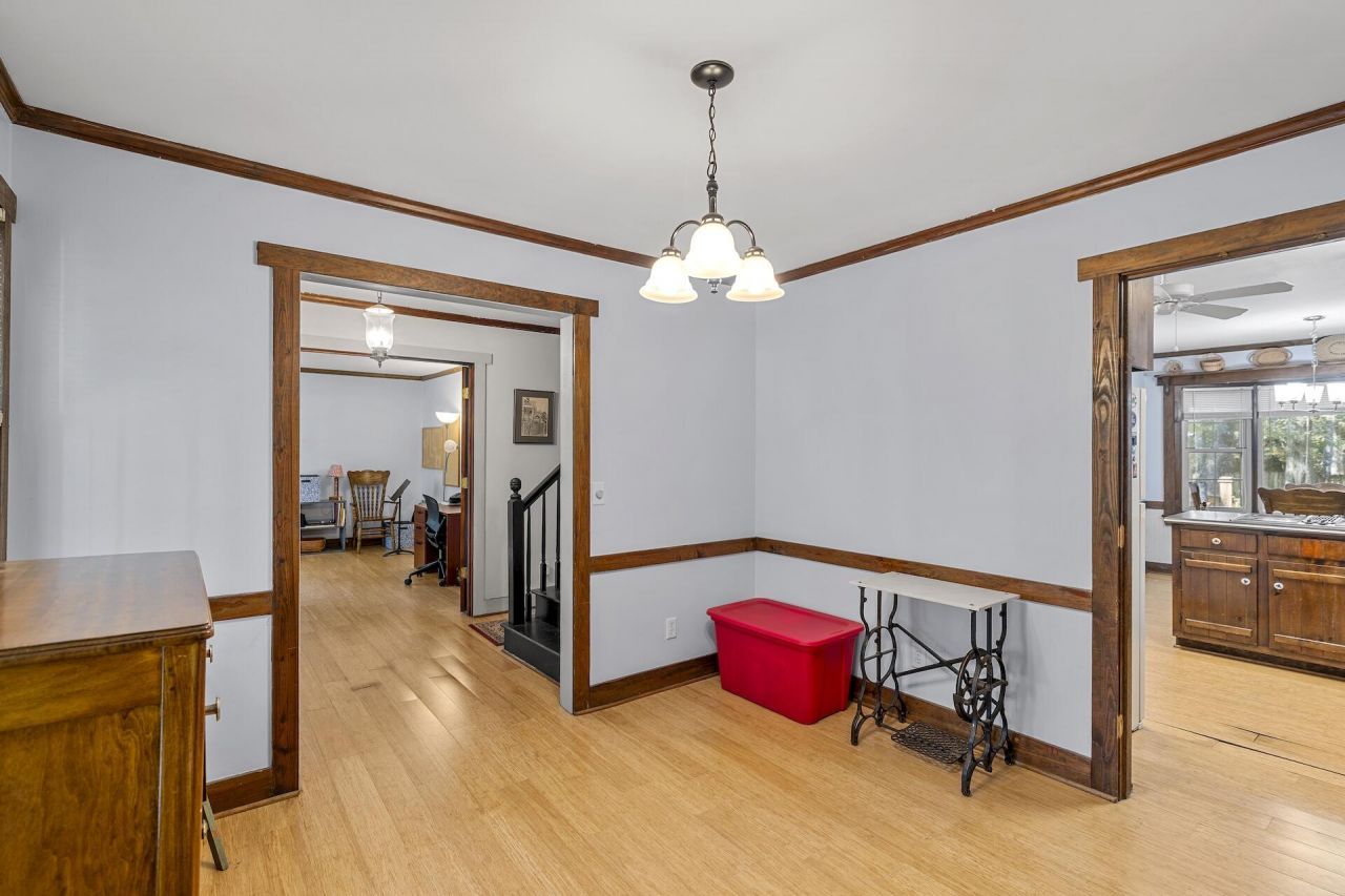 110 Bindon Circle Photo 11