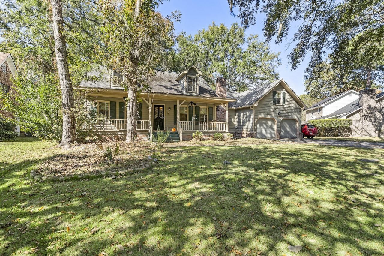 110 Bindon Circle Photo 2