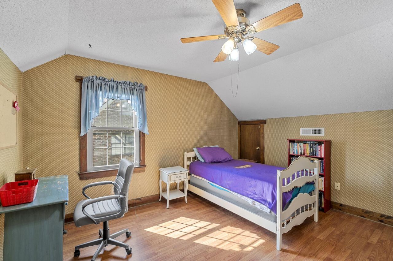 110 Bindon Circle Photo 29