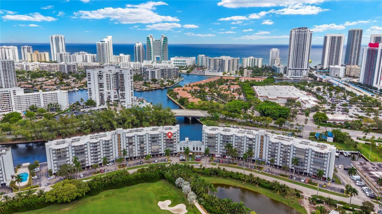 300 Diplomat Parkway, Unit 517, Hallandale Beach, FL 33009 Photo