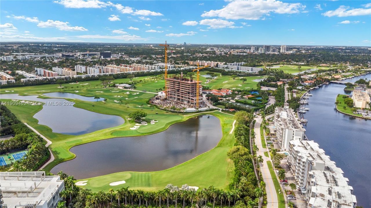 300 Diplomat Parkway, Unit 517, Hallandale Beach, FL 33009 Photo