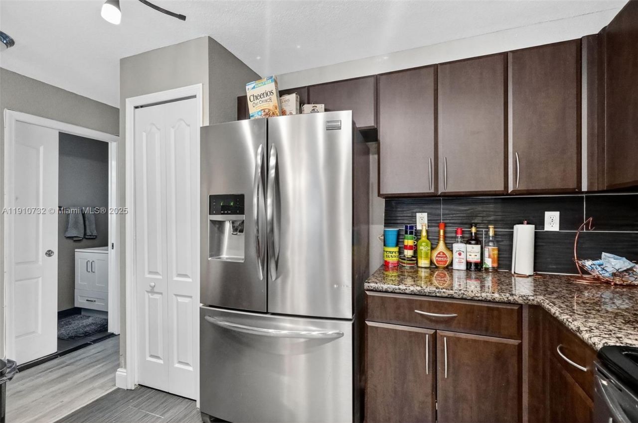 3004 SW 129th Way, Unit 150, Miramar, FL 33027 Photo