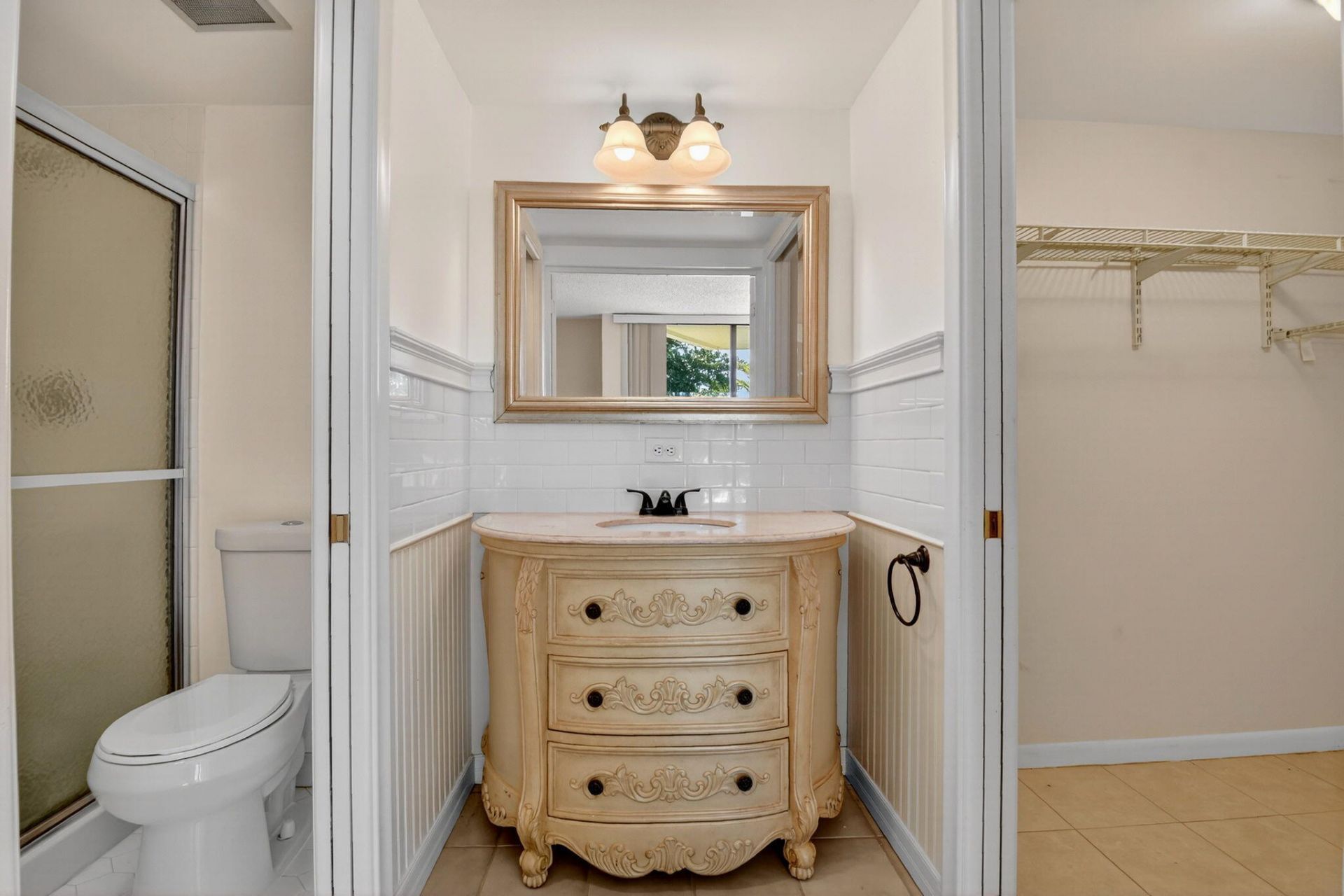 2000 Presidential Way, Unit 206, West Palm Beach, FL 33401 Photo