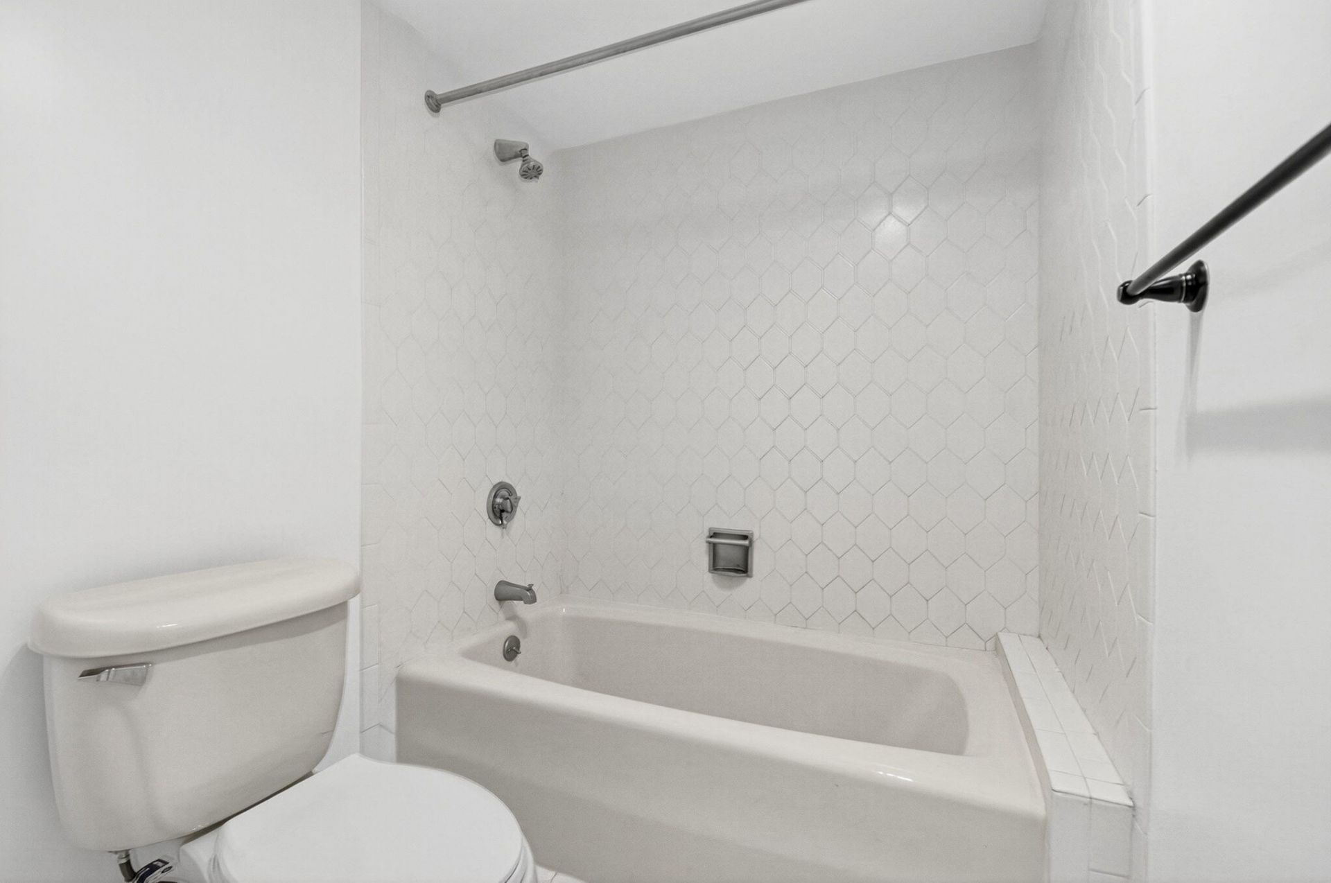 2000 Presidential Way, Unit 206, West Palm Beach, FL 33401 Photo