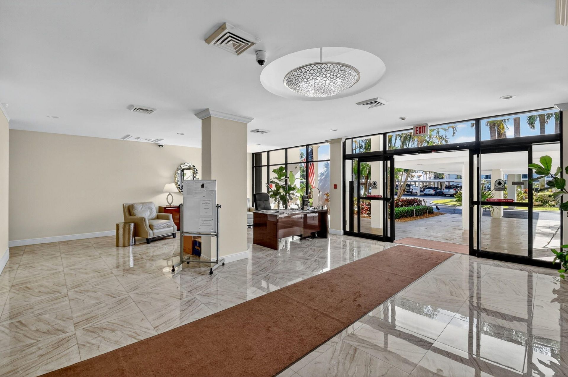 2000 Presidential Way, Unit 206, West Palm Beach, FL 33401 Photo