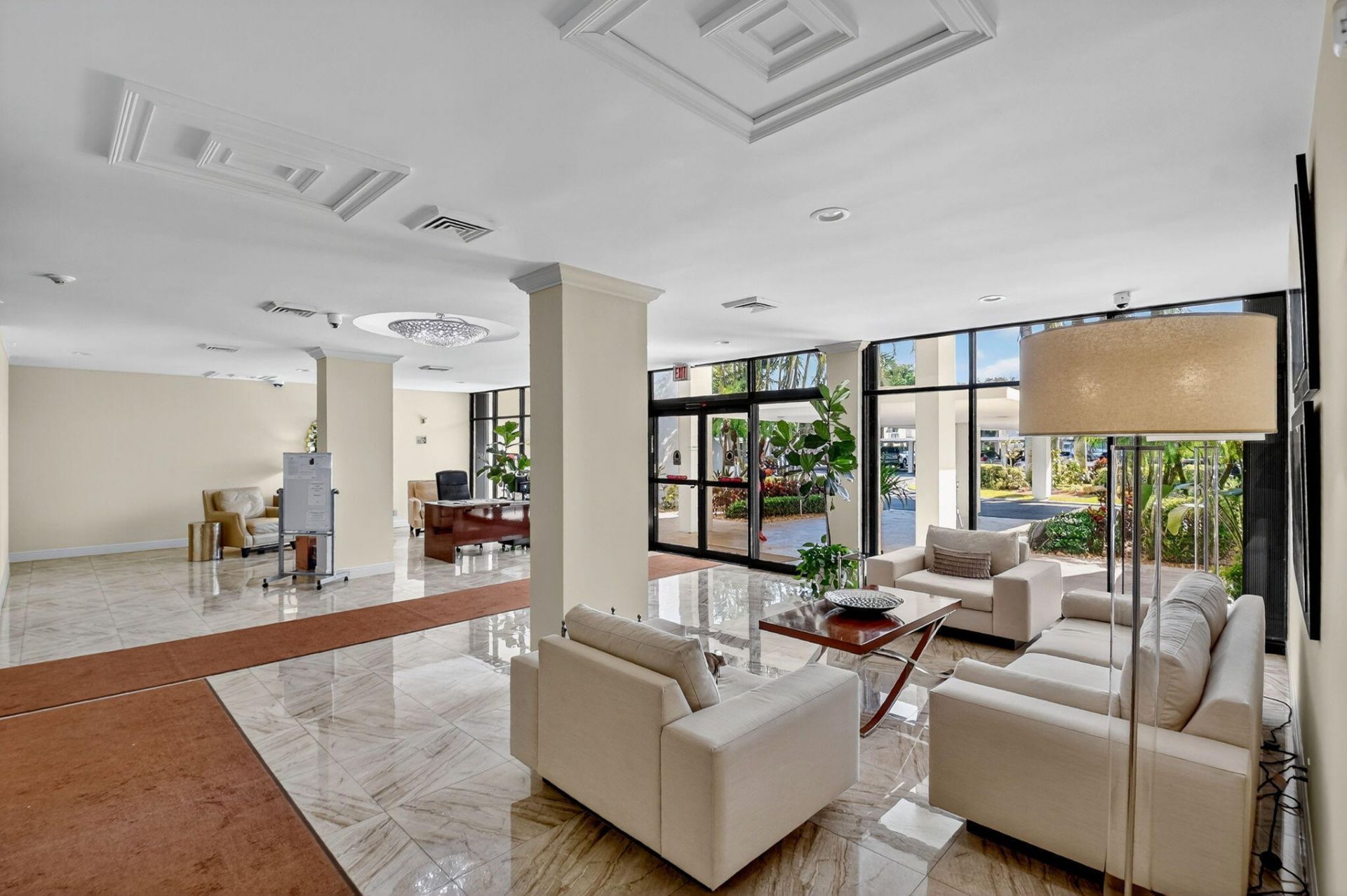 2000 Presidential Way, Unit 206, West Palm Beach, FL 33401 Photo