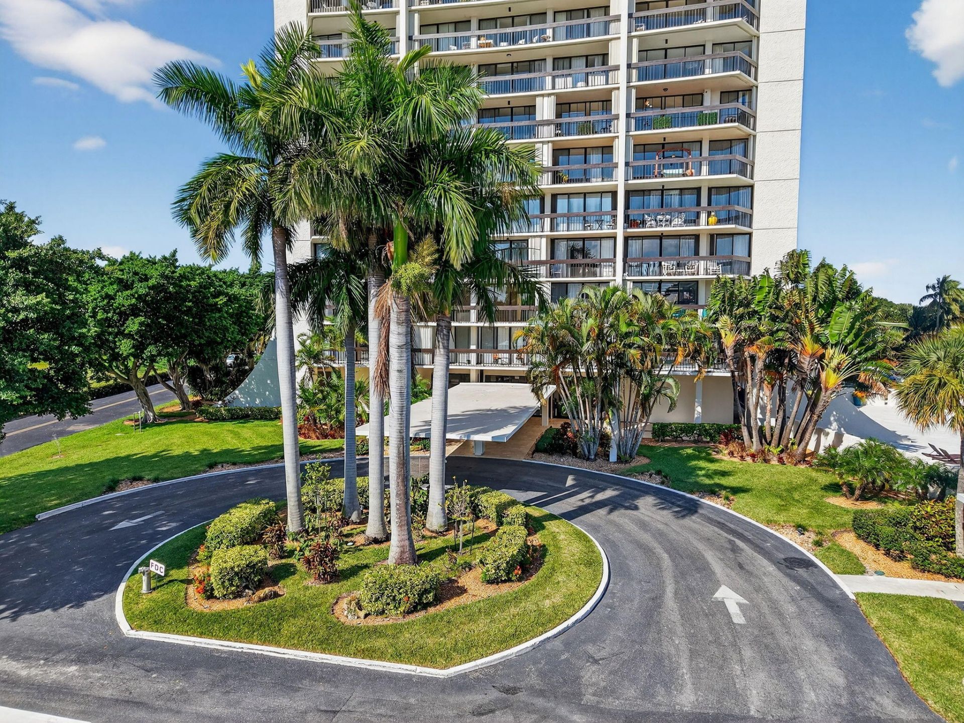 2000 Presidential Way, Unit 206, West Palm Beach, FL 33401 Photo