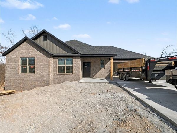 32 Malone Drive, Bella Vista, AR 72715